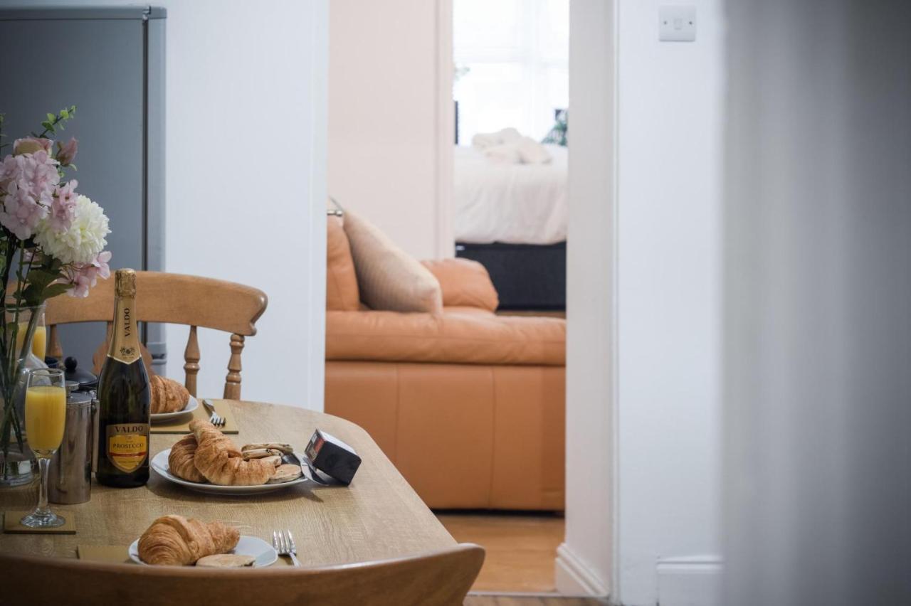 Langland Road - 1 Bedroom - Mumbles Apartment Swansea