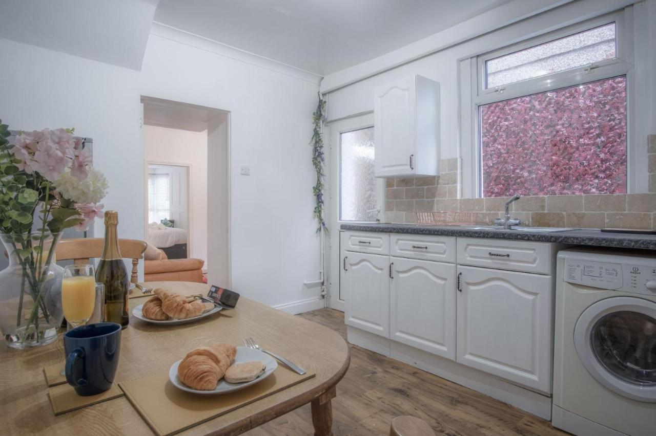 Apartment Langland Road - 1 Bedroom - Mumbles *