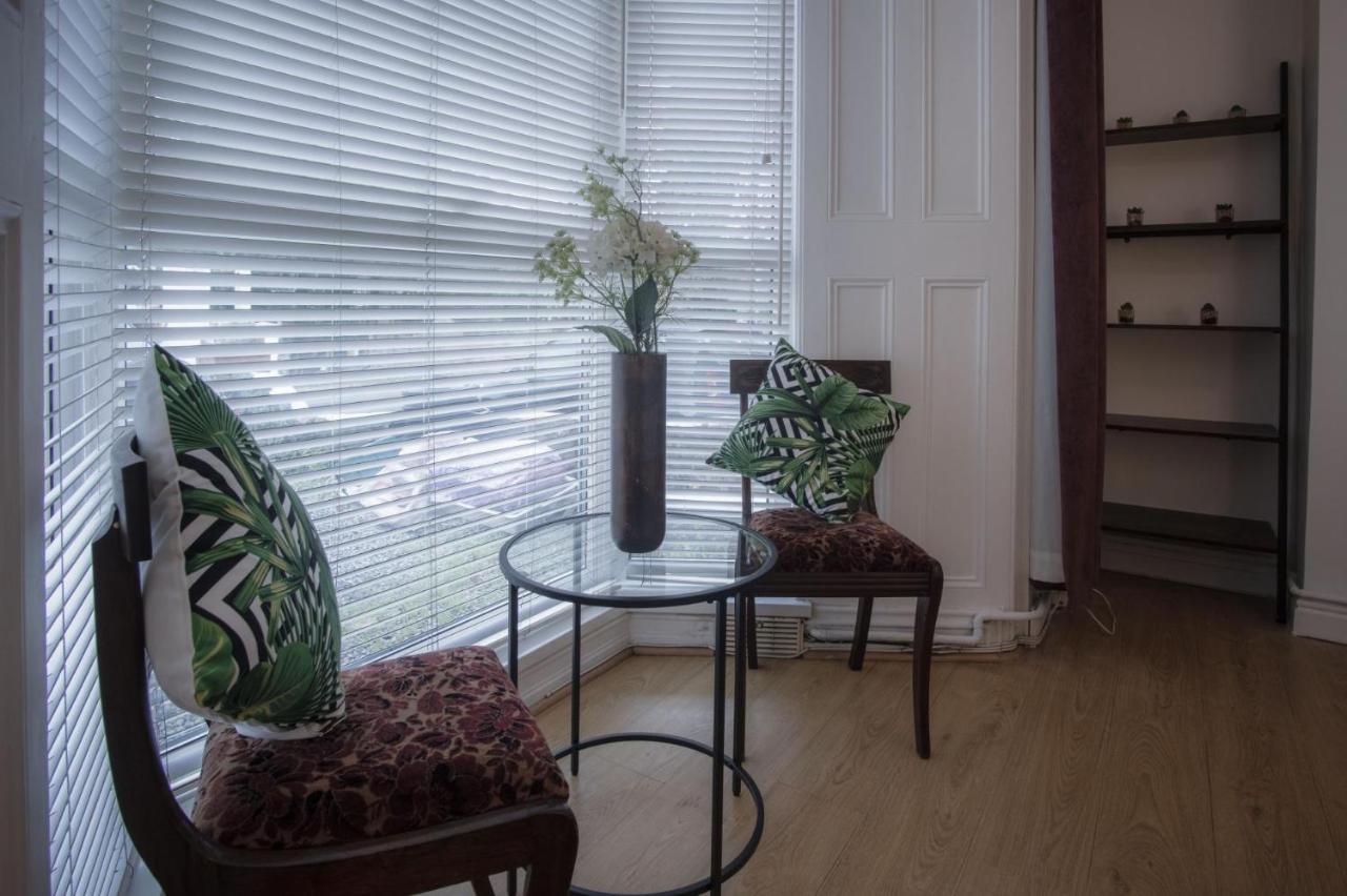 Langland Road - 1 Bedroom - Mumbles Apartment