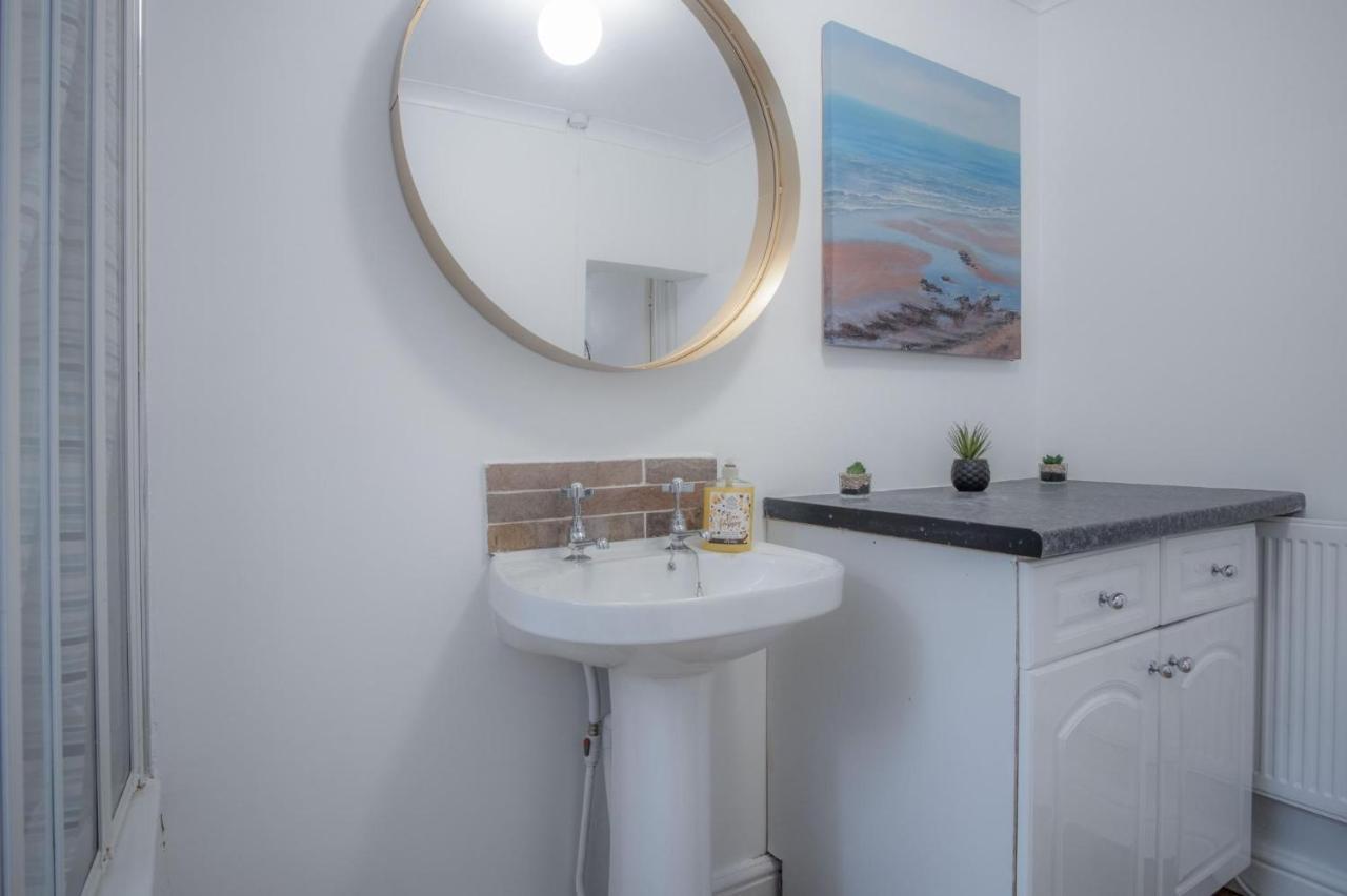 Langland Road - 1 Bedroom - Mumbles Apartment